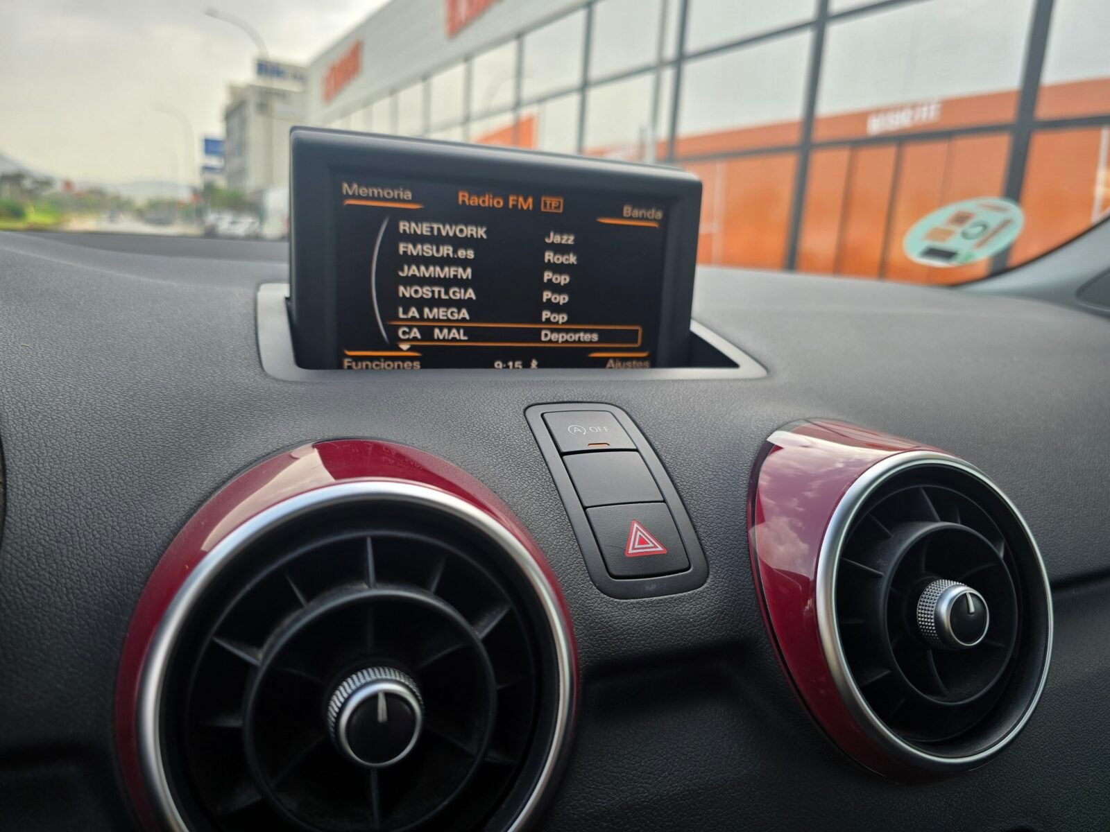 AUDI A1 1.2TFSI ATTRACTION 86CV
