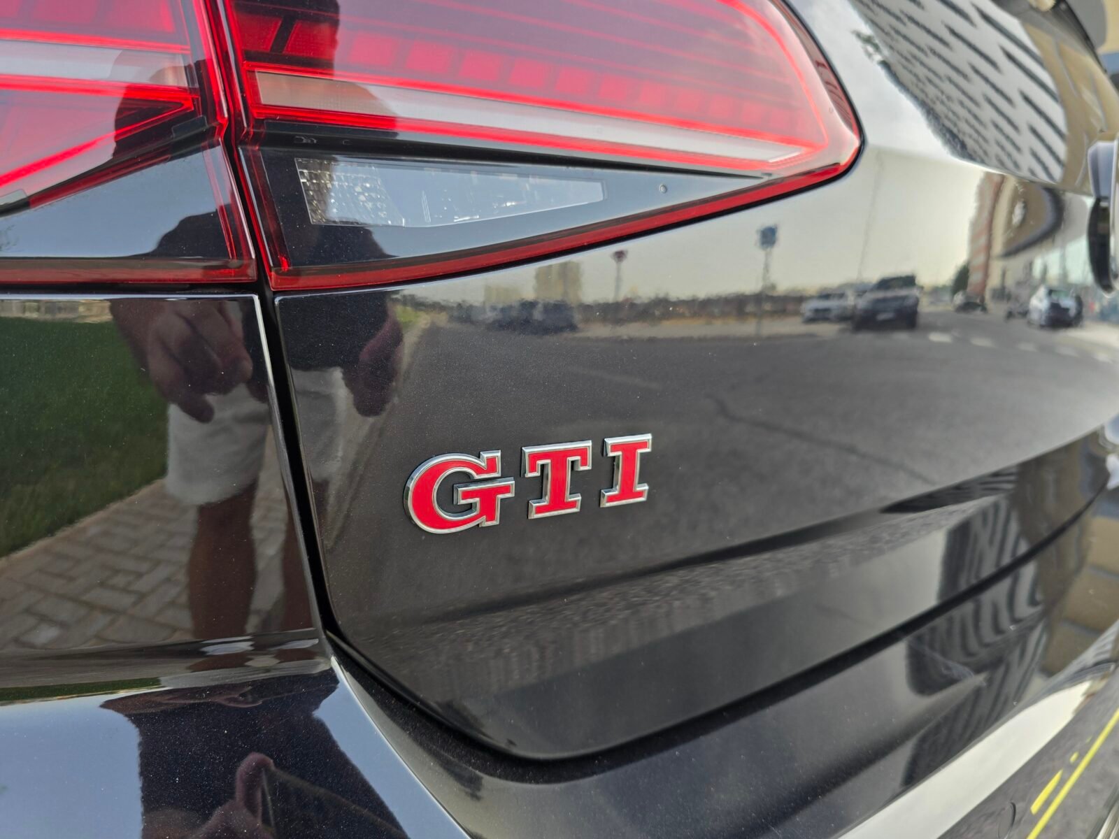 VOLKSWAGEN Golf GTI PERFORMANCE 2.0 TSI 245CV