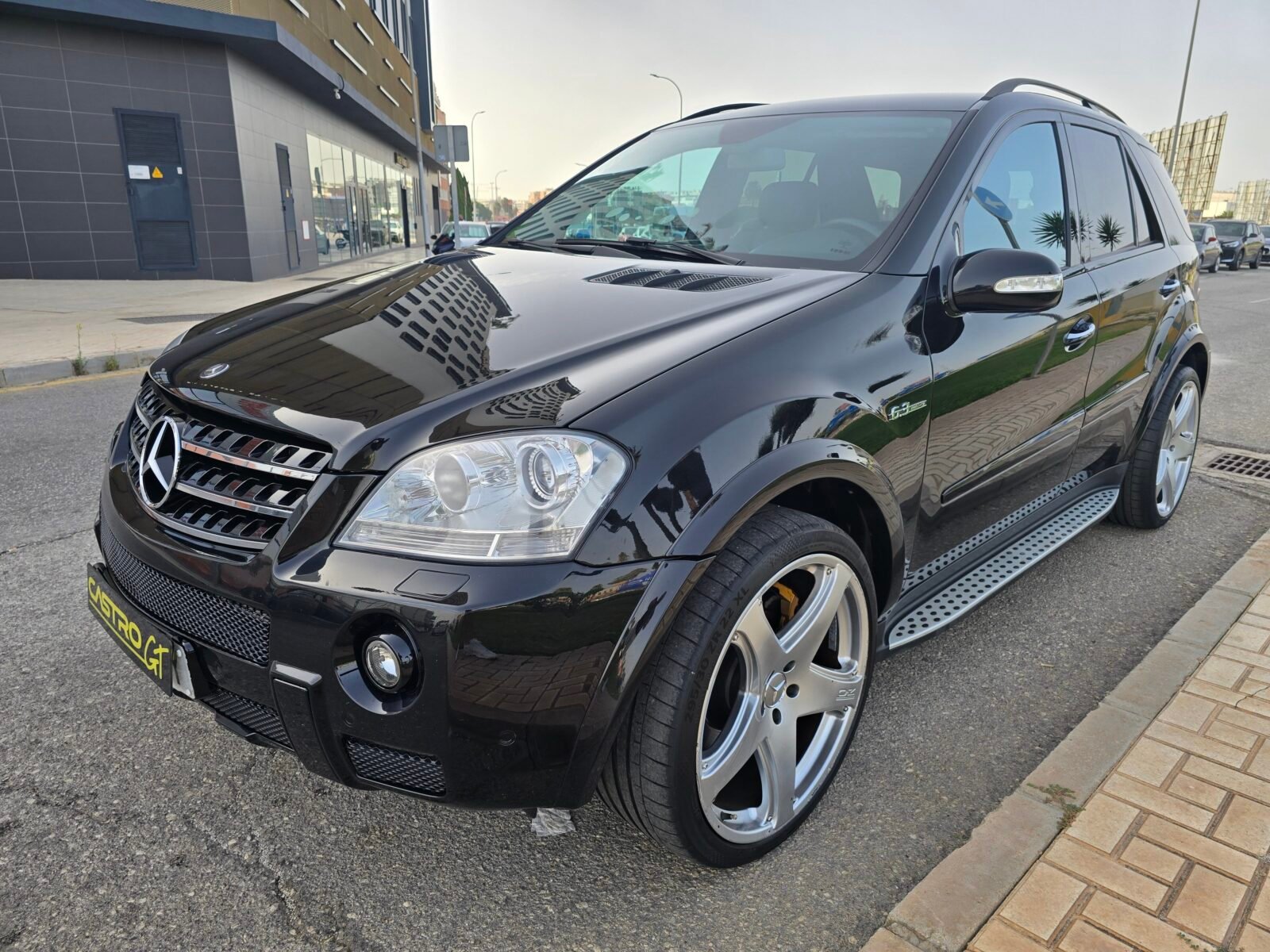 MERCEDES-BENZ CLASE M 63 AMG 510CV