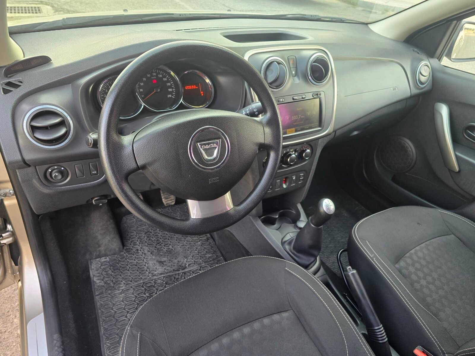 DACIA Logan 1.5DCI LAUREATE 75CV