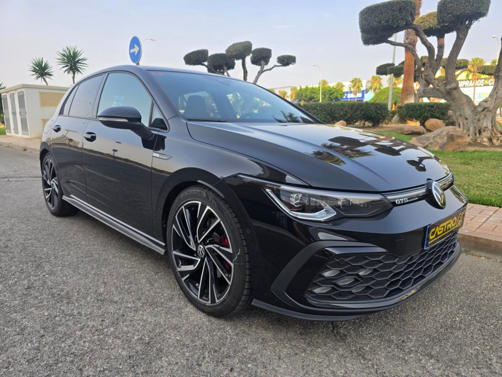 VOLKSWAGEN Golf GTD 2.0TDI DSG 200CV