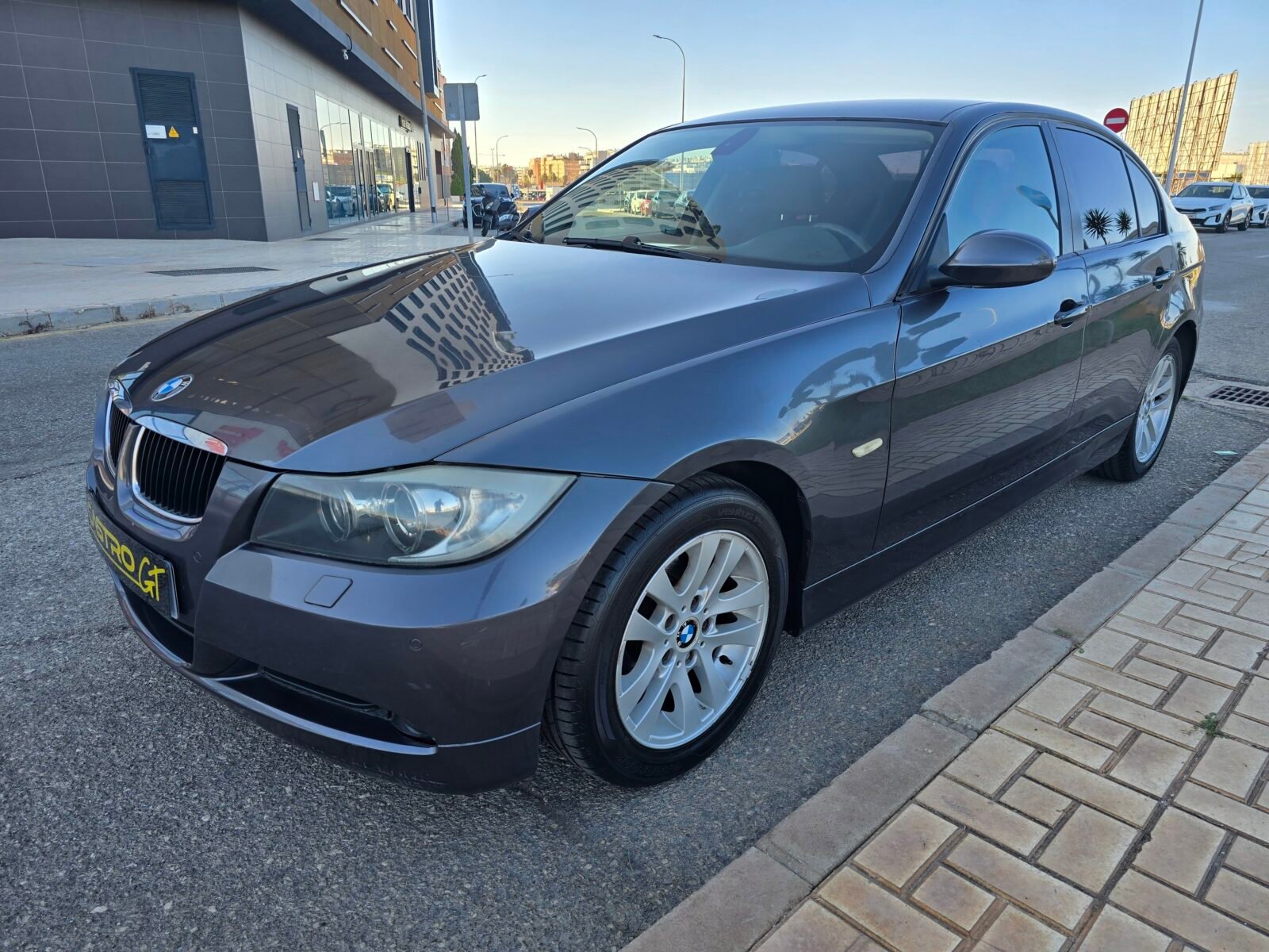 BMW Serie 3 320D  176CV