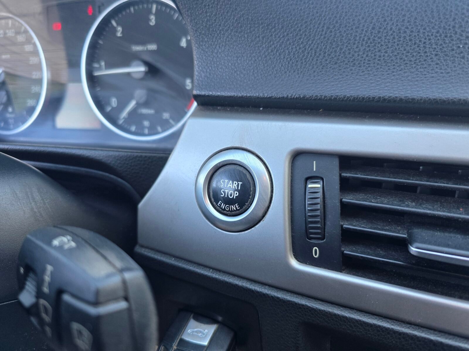 BMW Serie 3 320D  176CV