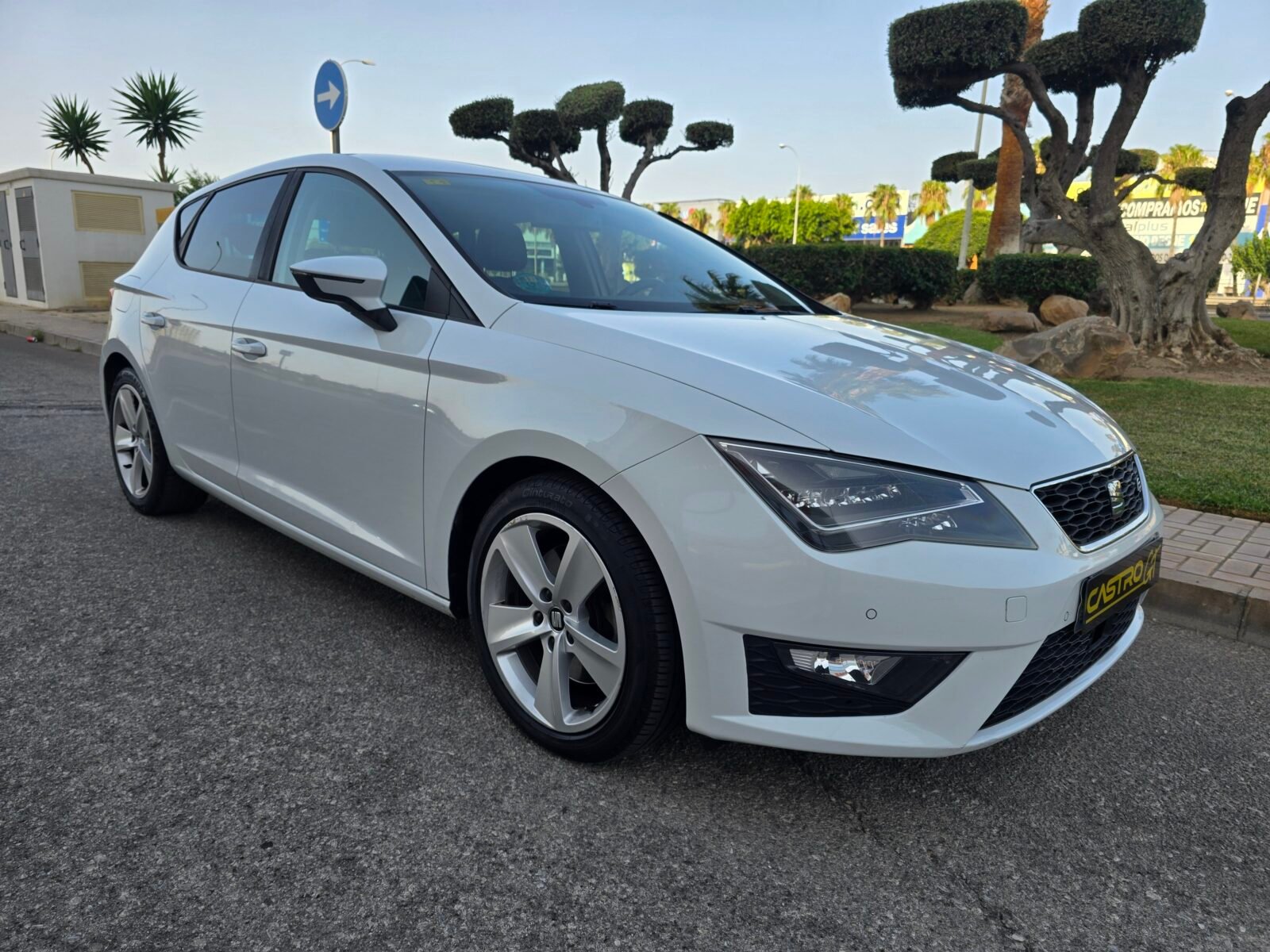 SEAT LEON FR 1.8 TSI DSG-7 180CV 