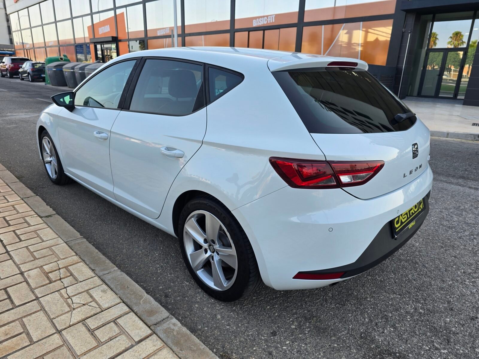 SEAT LEON FR 1.8 TSI DSG-7 180CV 