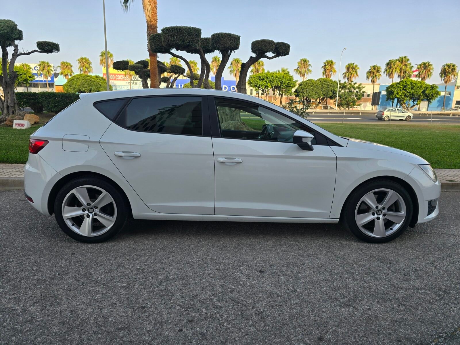 SEAT LEON FR 1.8 TSI DSG-7 180CV 