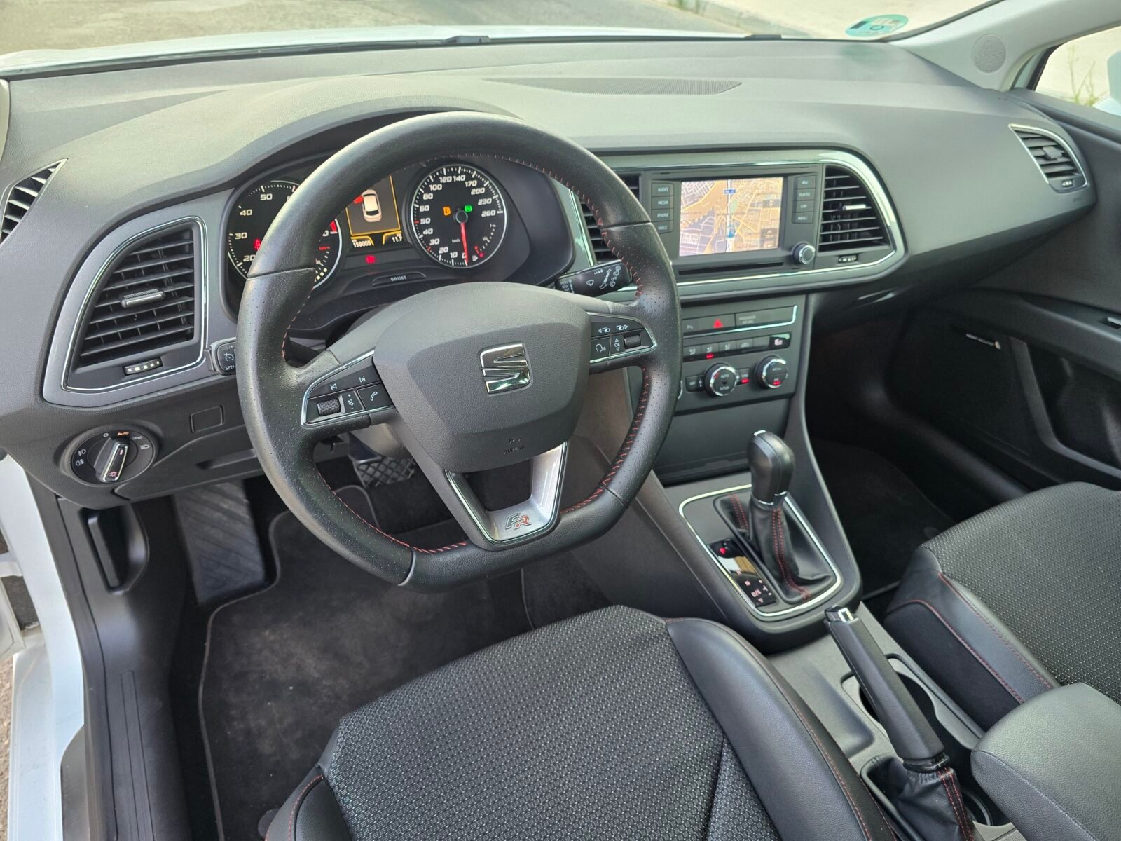 SEAT LEON FR 1.8 TSI DSG-7 180CV 