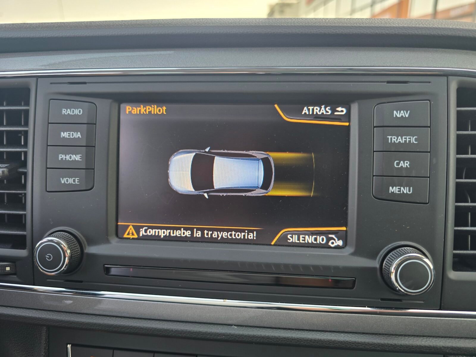 SEAT LEON FR 1.8 TSI DSG-7 180CV 