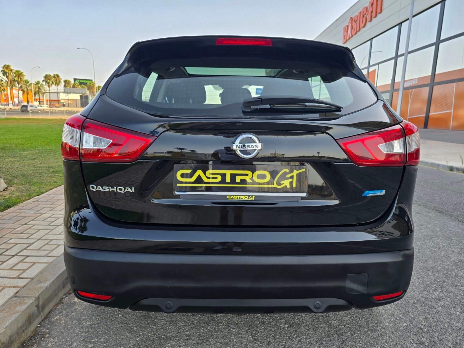 NISSAN Qashqai 1.5DCI VISIA 4X2 110CV