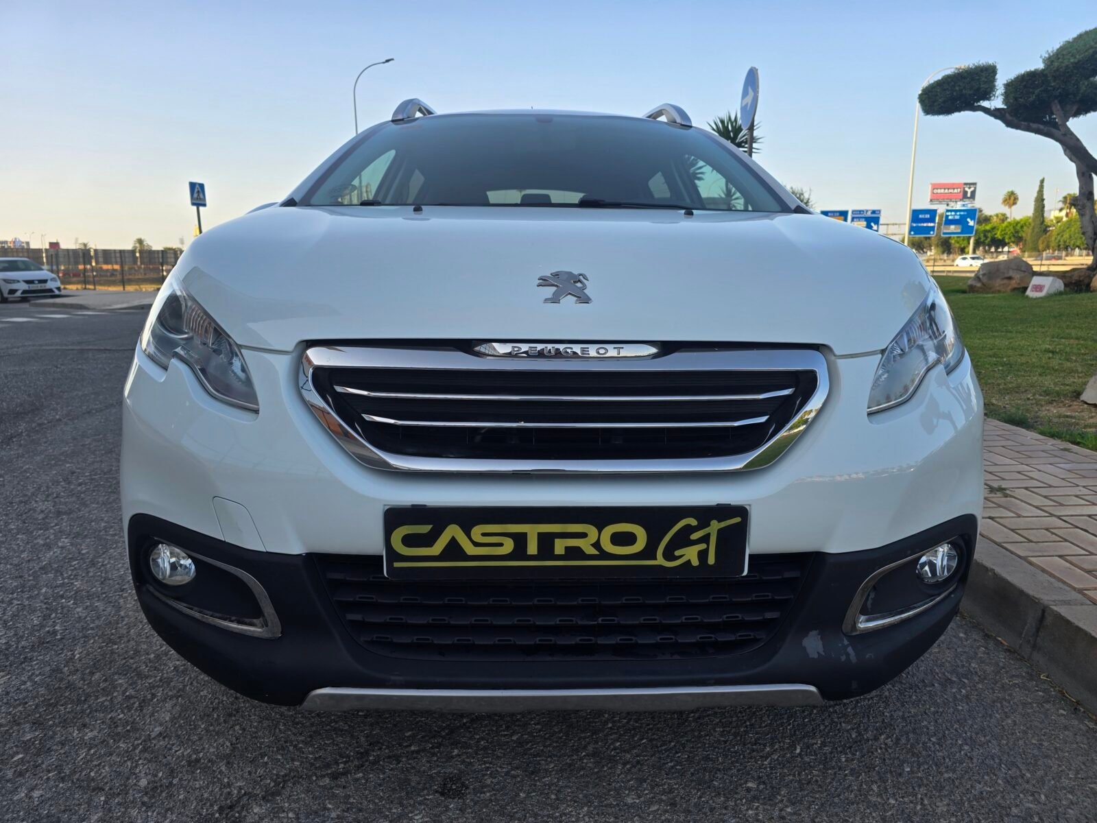 PEUGEOT 2008 1.2 STYLE 82CV