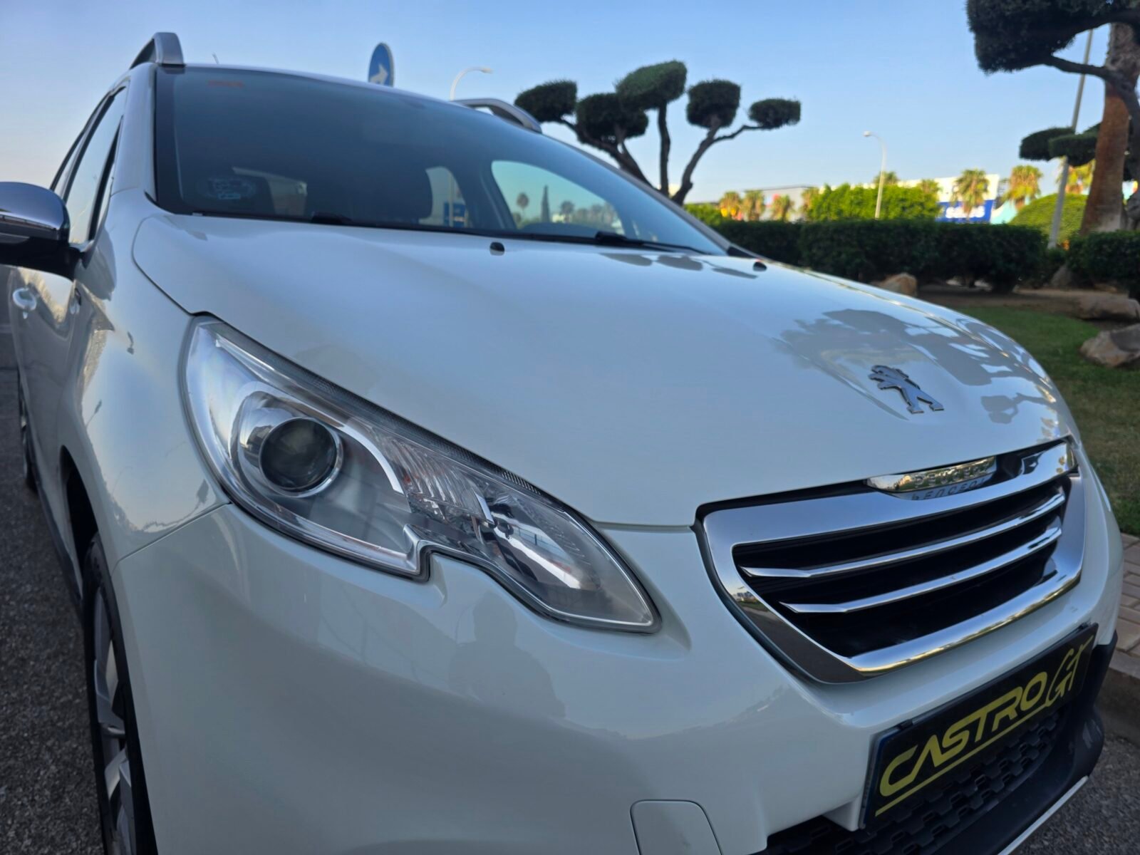 PEUGEOT 2008 1.2 STYLE 82CV