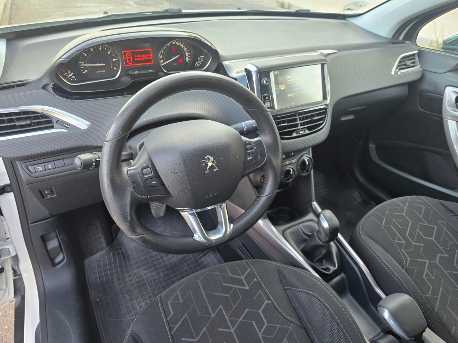 PEUGEOT 2008 1.2 STYLE 82CV