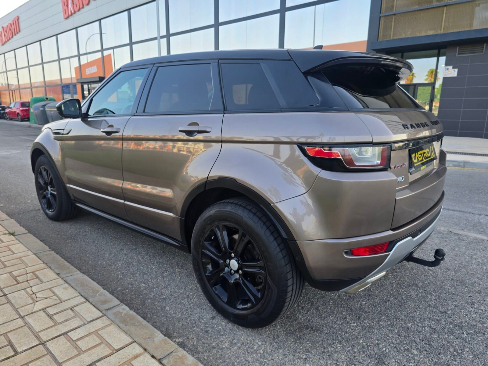 LAND-ROVER RANGE ROVER EVOQUE 2.0L 4WD DYNAMIC 150CV