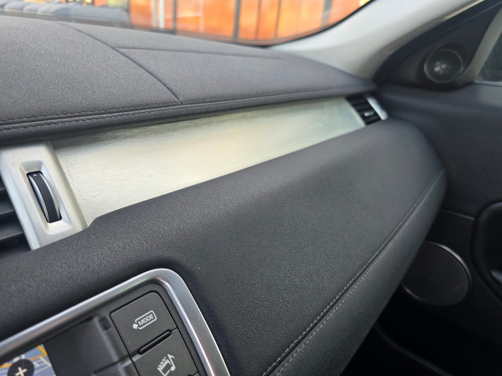 LAND-ROVER RANGE ROVER EVOQUE 2.0L 4WD DYNAMIC 150CV