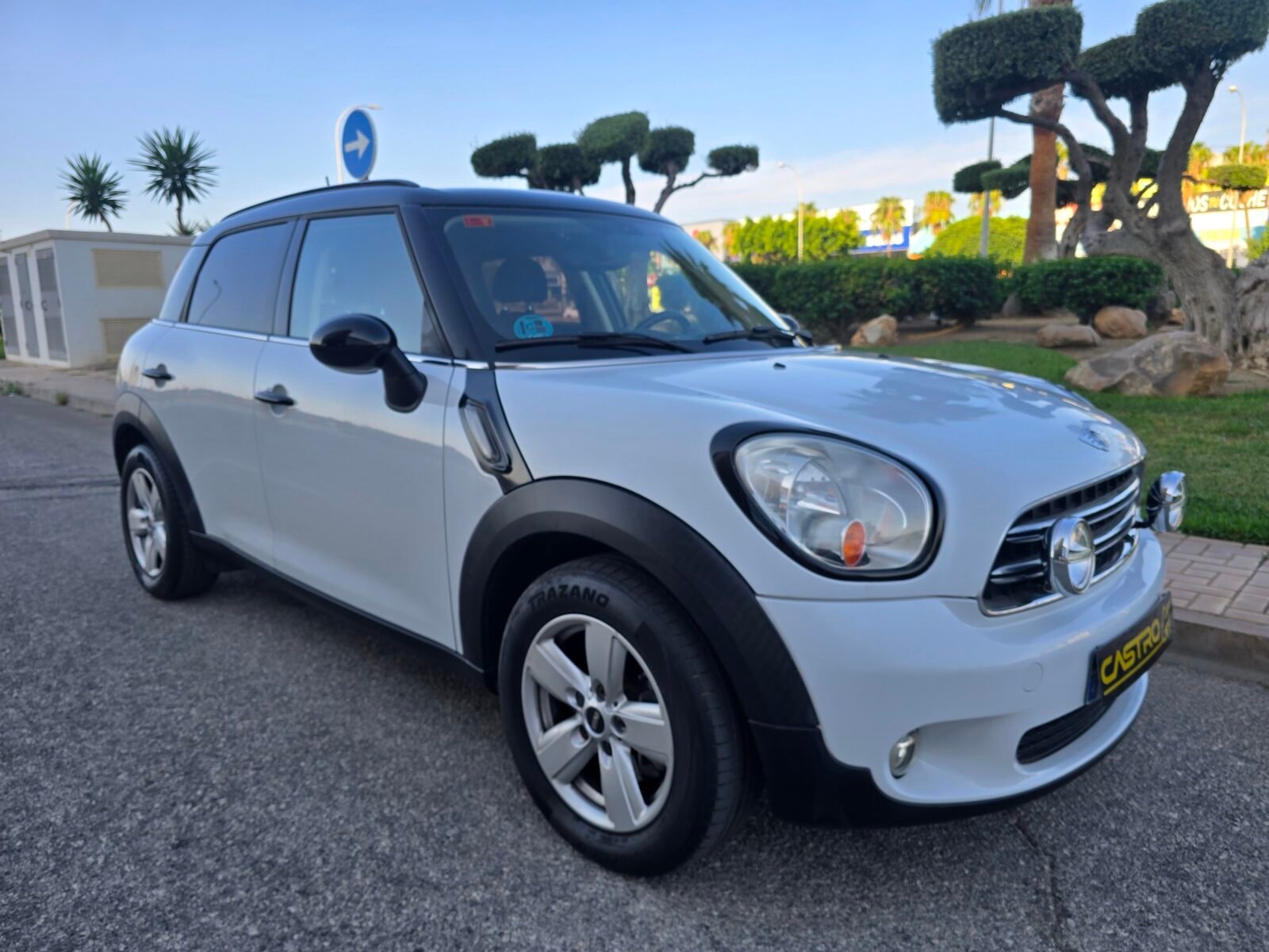 MINI COUNTRYMAN ONE D 90CV