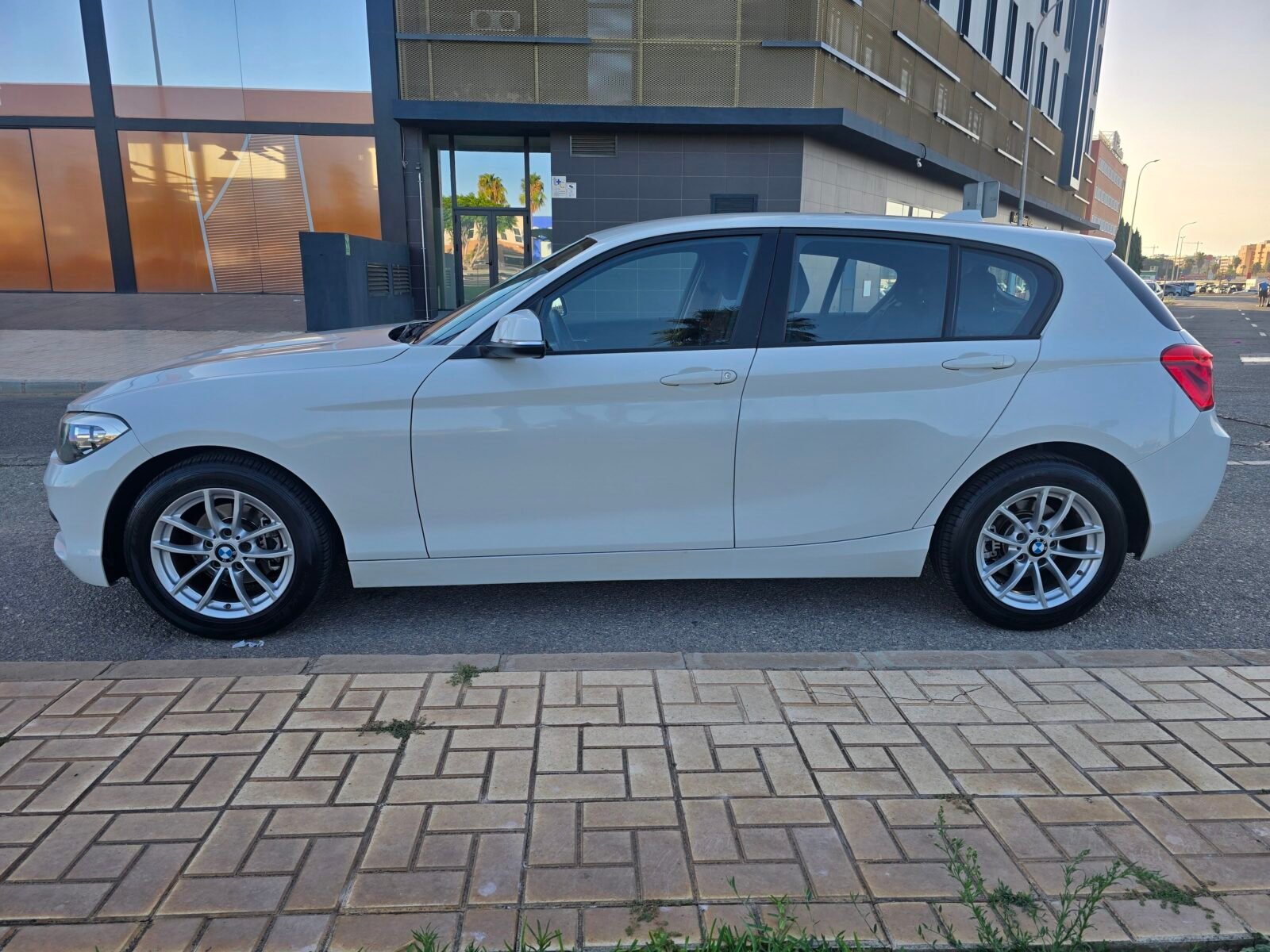BMW Serie 1 116i 109CV