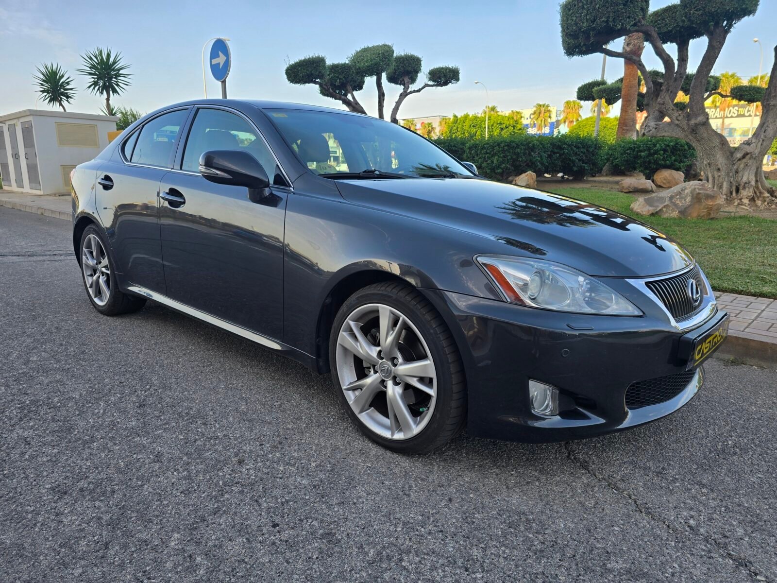 LEXUS IS 220D SPORT 176CV