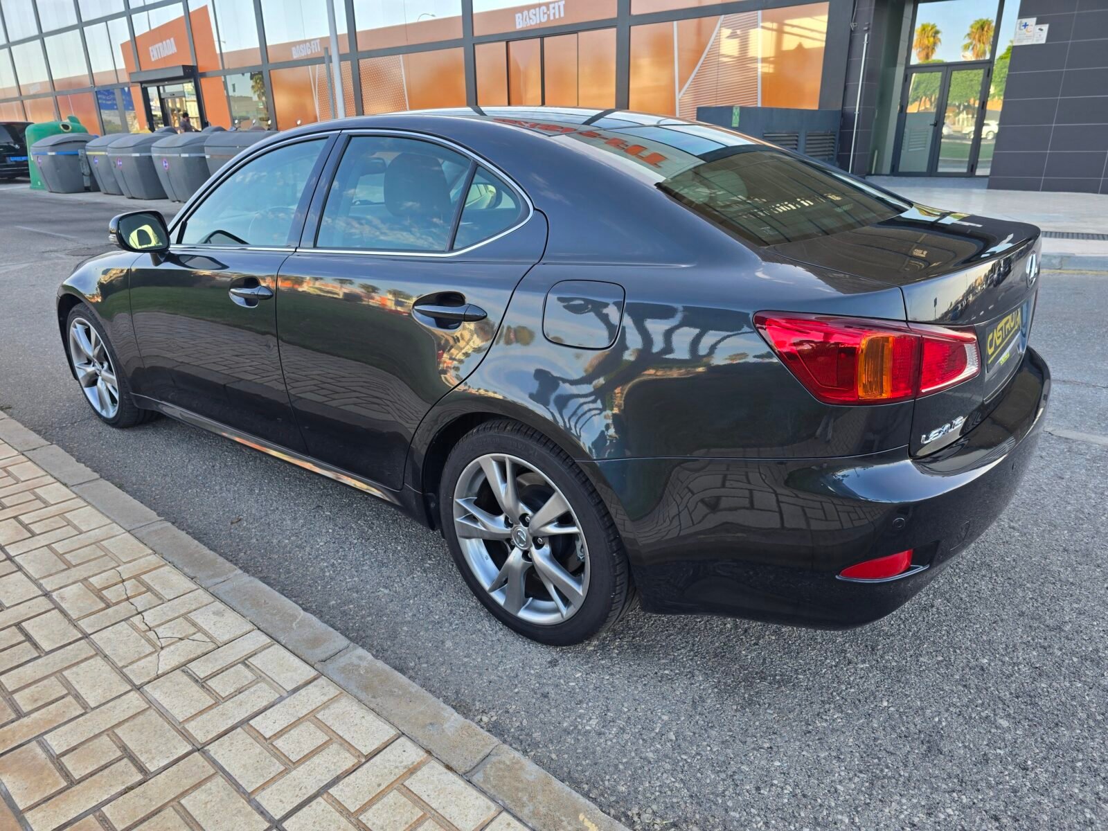 LEXUS IS 220D SPORT 176CV