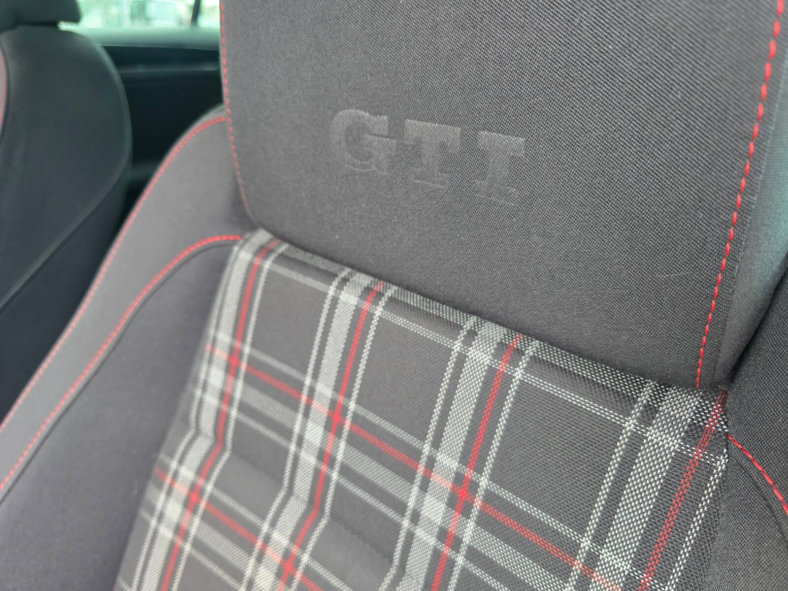 VOLKSWAGEN Golf GTI 2.0TSI 210CV