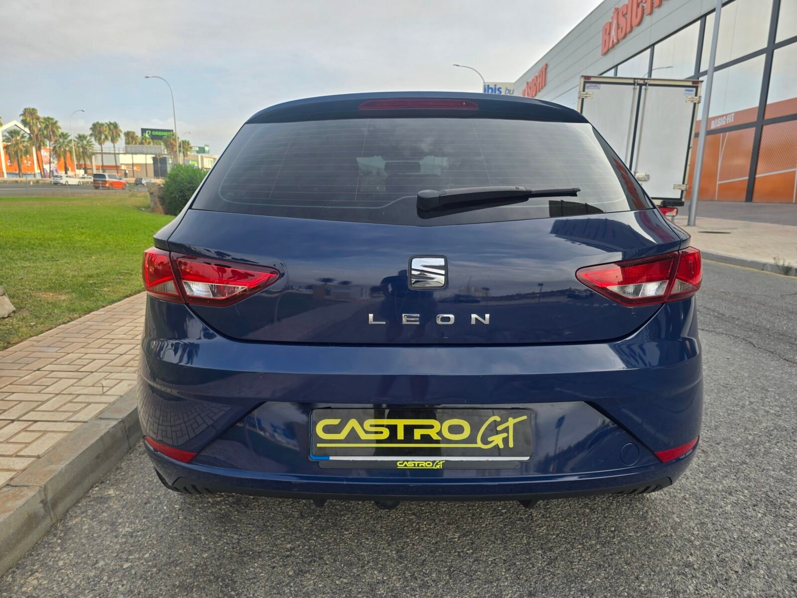 SEAT LEON 1.6TDI DSG STYLE 115CV