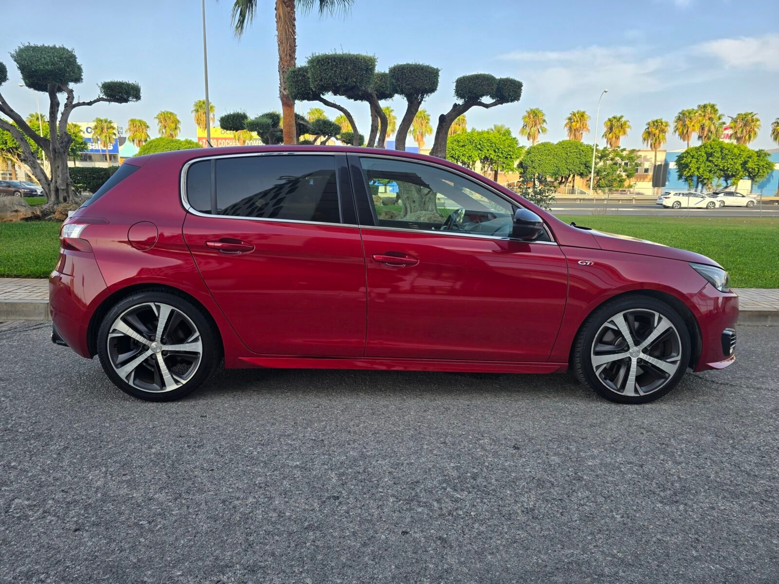 PEUGEOT 308 GTI  250CV