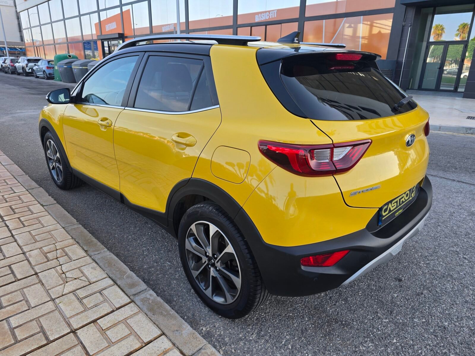 KIA STONIC 1.0 TGDI BLACK EDITION 100CV