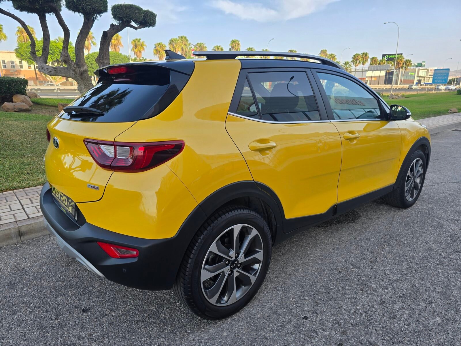 KIA STONIC 1.0 TGDI BLACK EDITION 100CV