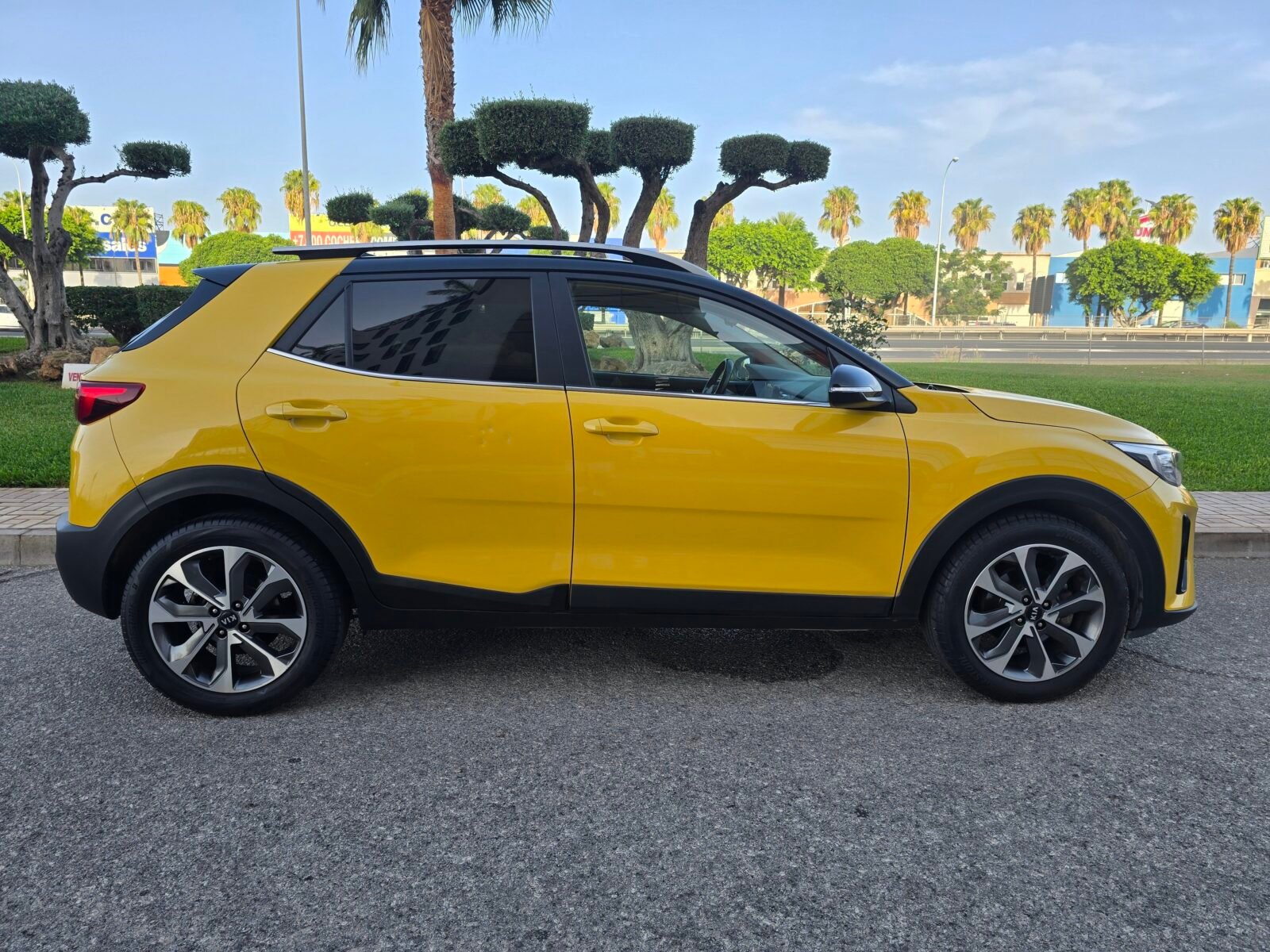 KIA STONIC 1.0 TGDI BLACK EDITION 100CV