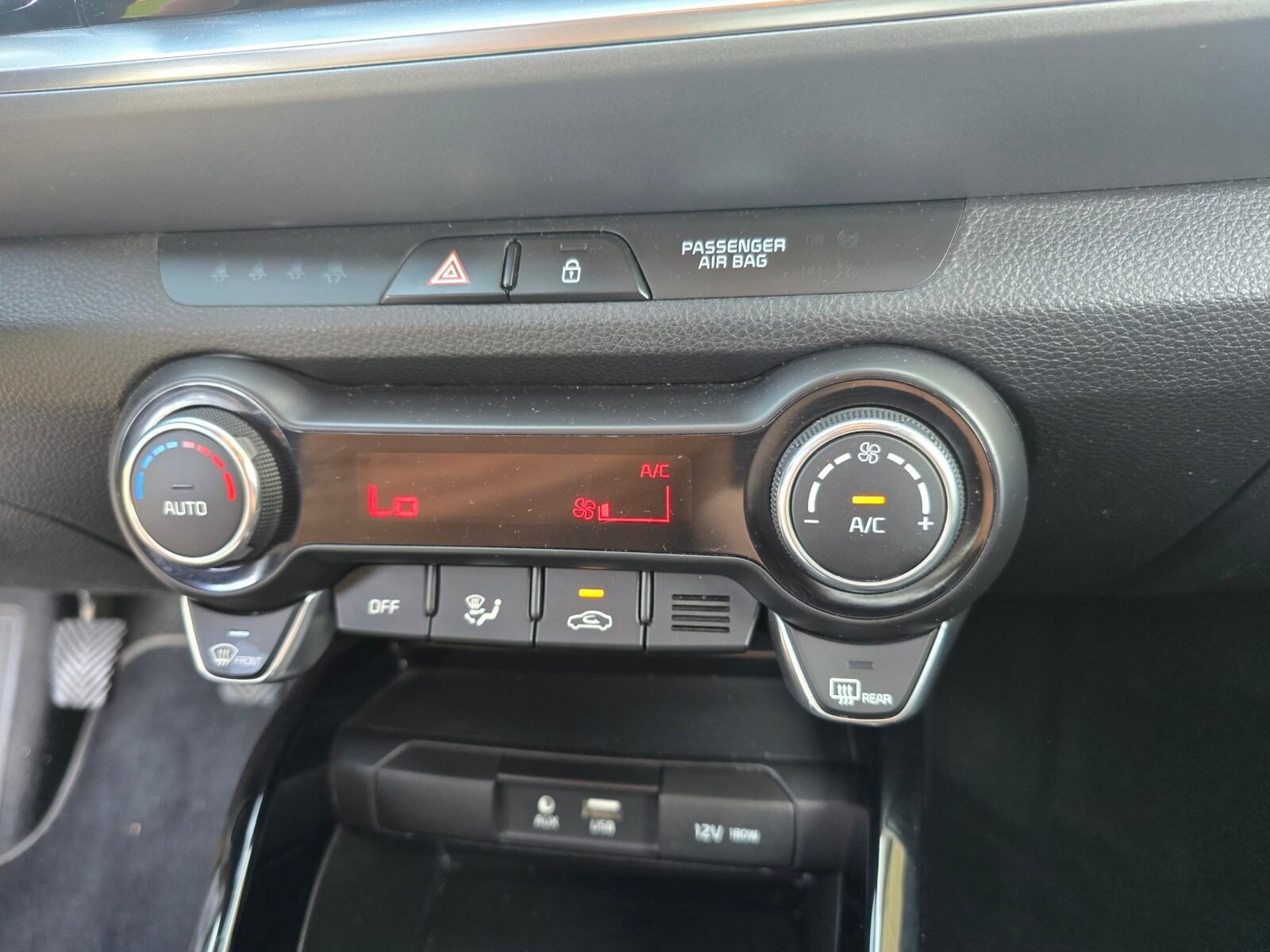 KIA STONIC 1.0 TGDI BLACK EDITION 100CV