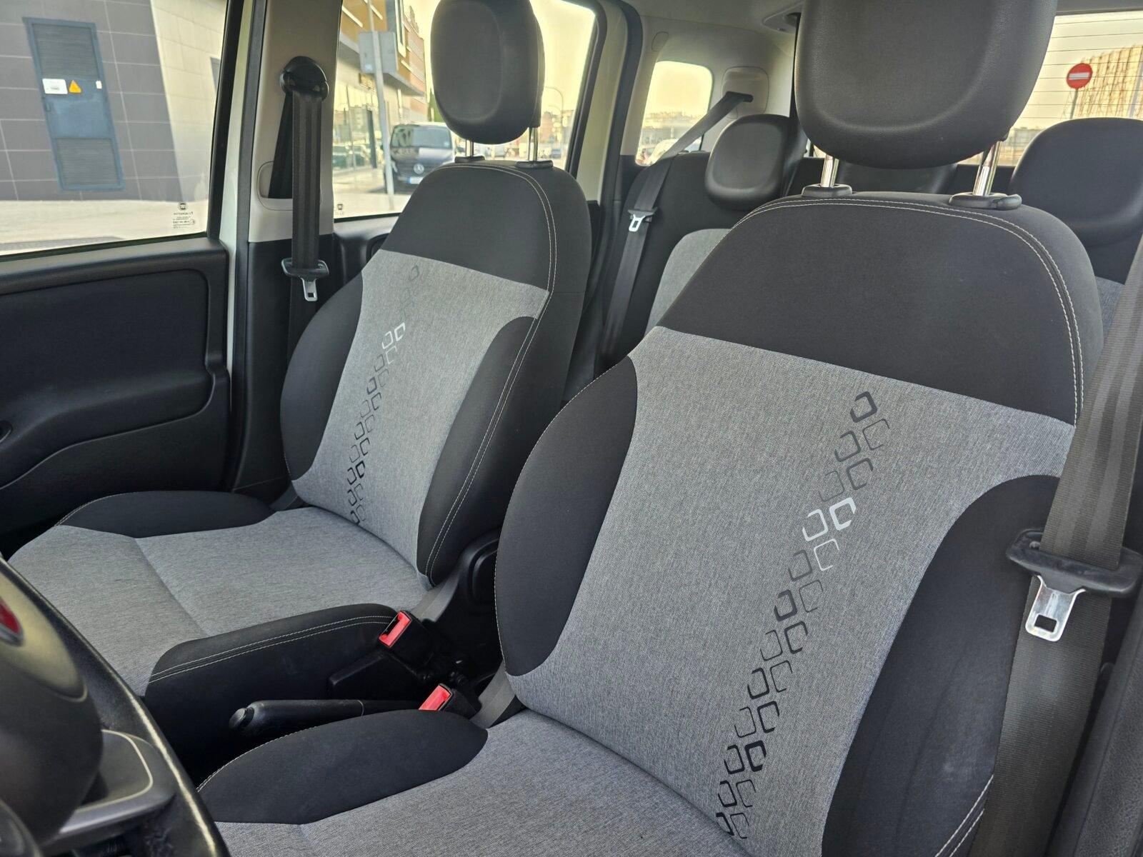 FIAT PANDA 1.2 LOUNGE 69CV