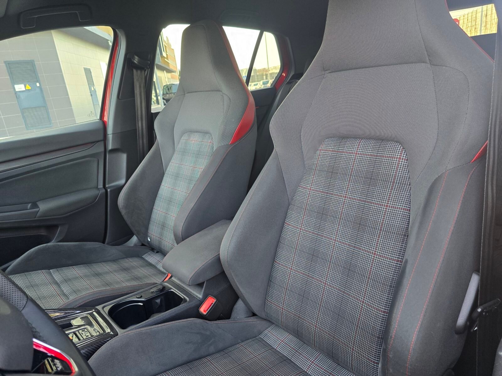 VOLKSWAGEN Golf GTI 2.0TSI DSG 245CV