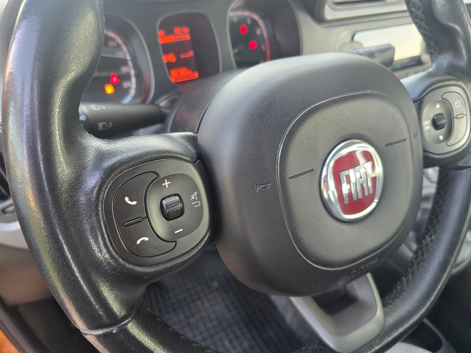 FIAT PANDA 1.2 LOUNGE 69CV