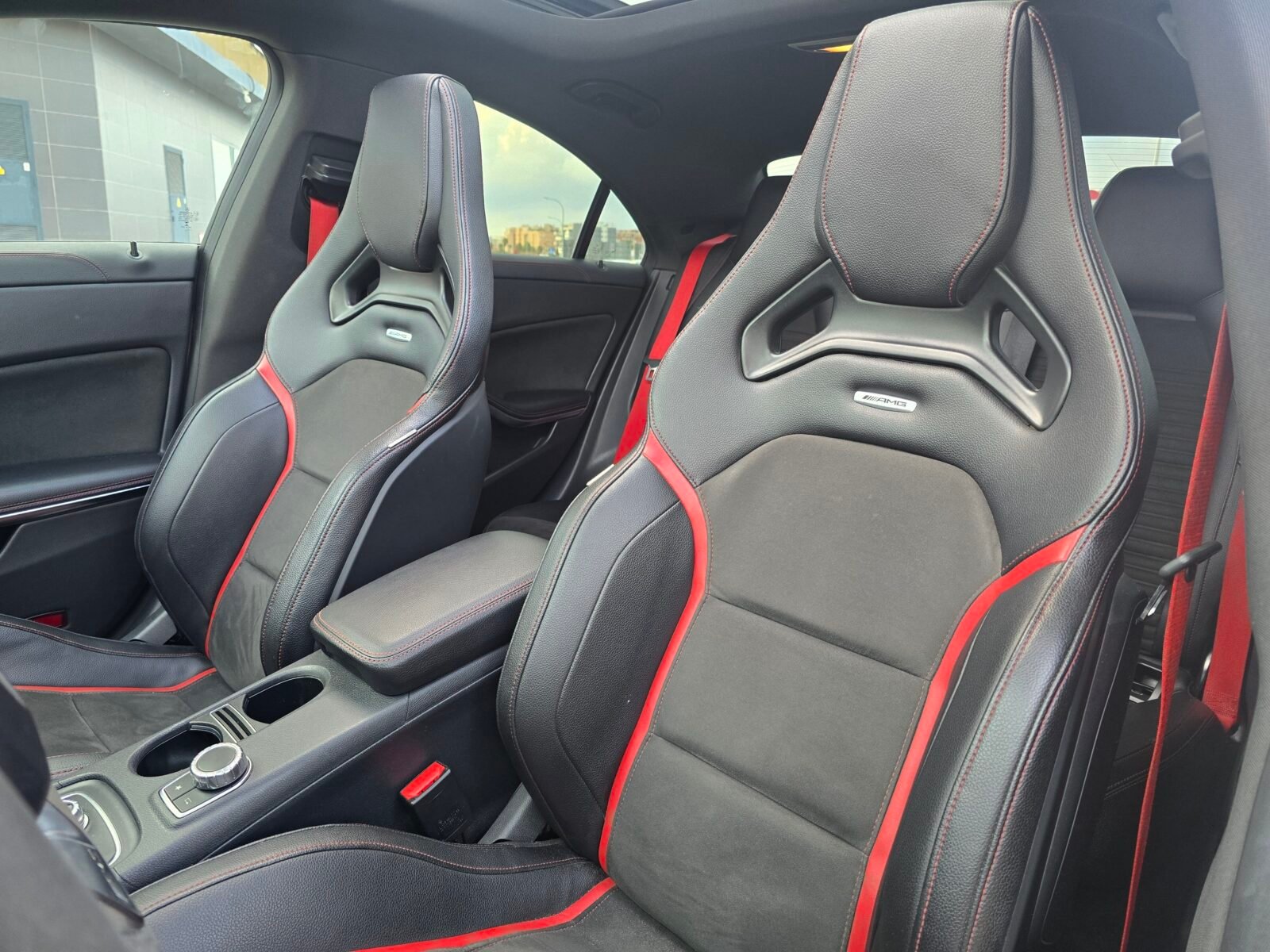 MERCEDES-BENZ CLASE CLA 45 AMG 4MATIC 380CV