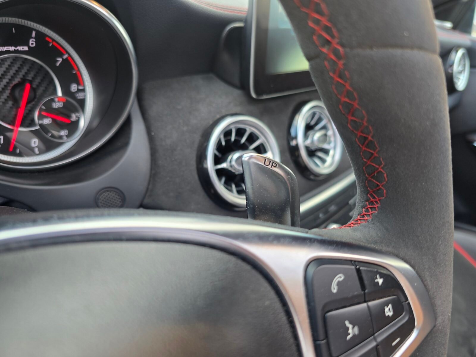 MERCEDES-BENZ CLASE CLA 45 AMG 4MATIC 380CV