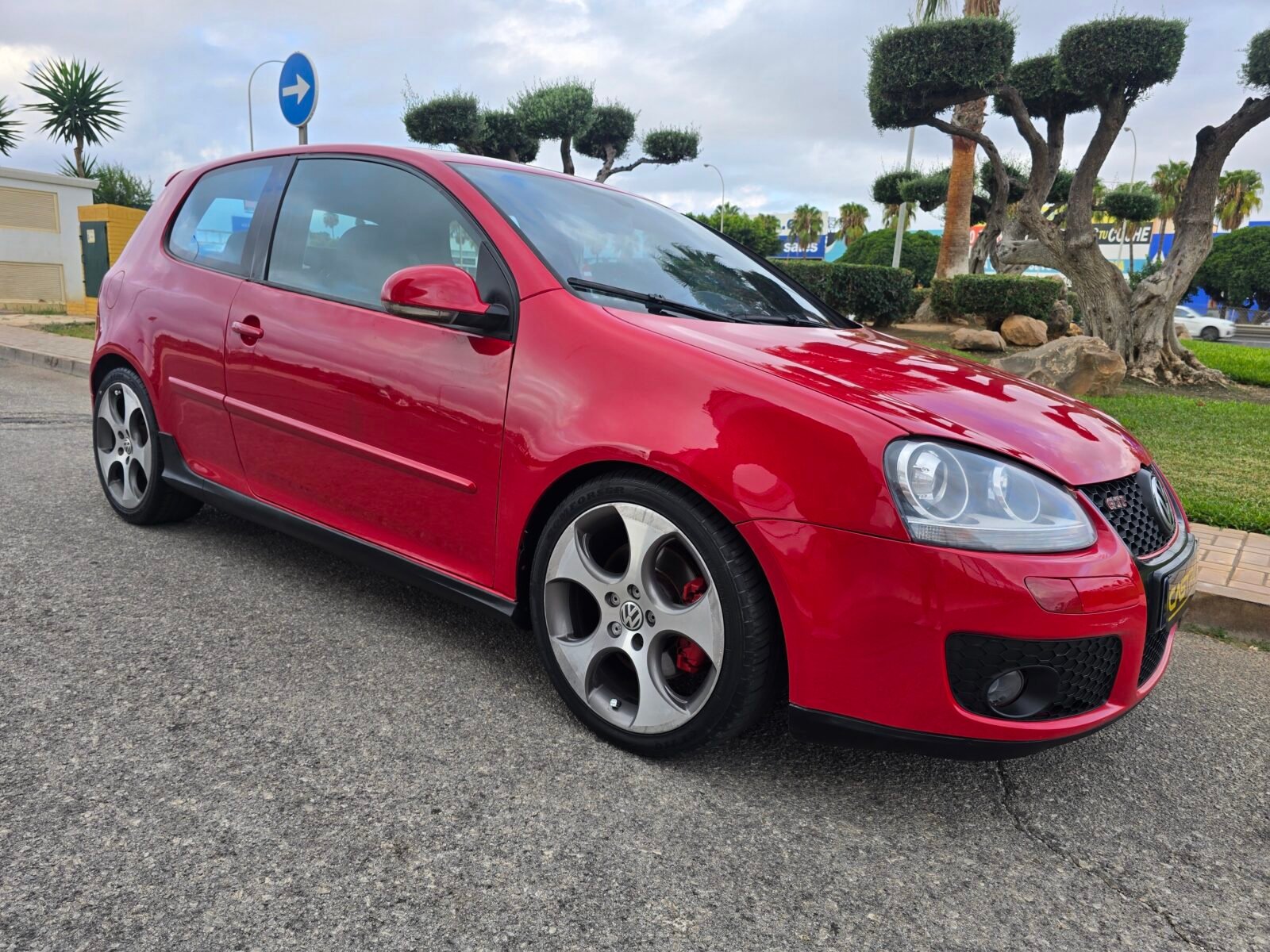 VOLKSWAGEN Golf GTI 2.0TSI 200CV