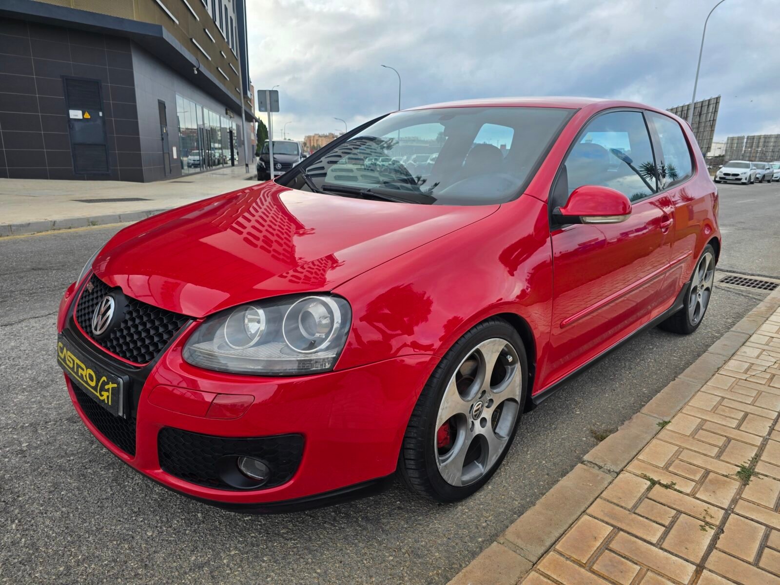 VOLKSWAGEN Golf GTI 2.0TSI 200CV