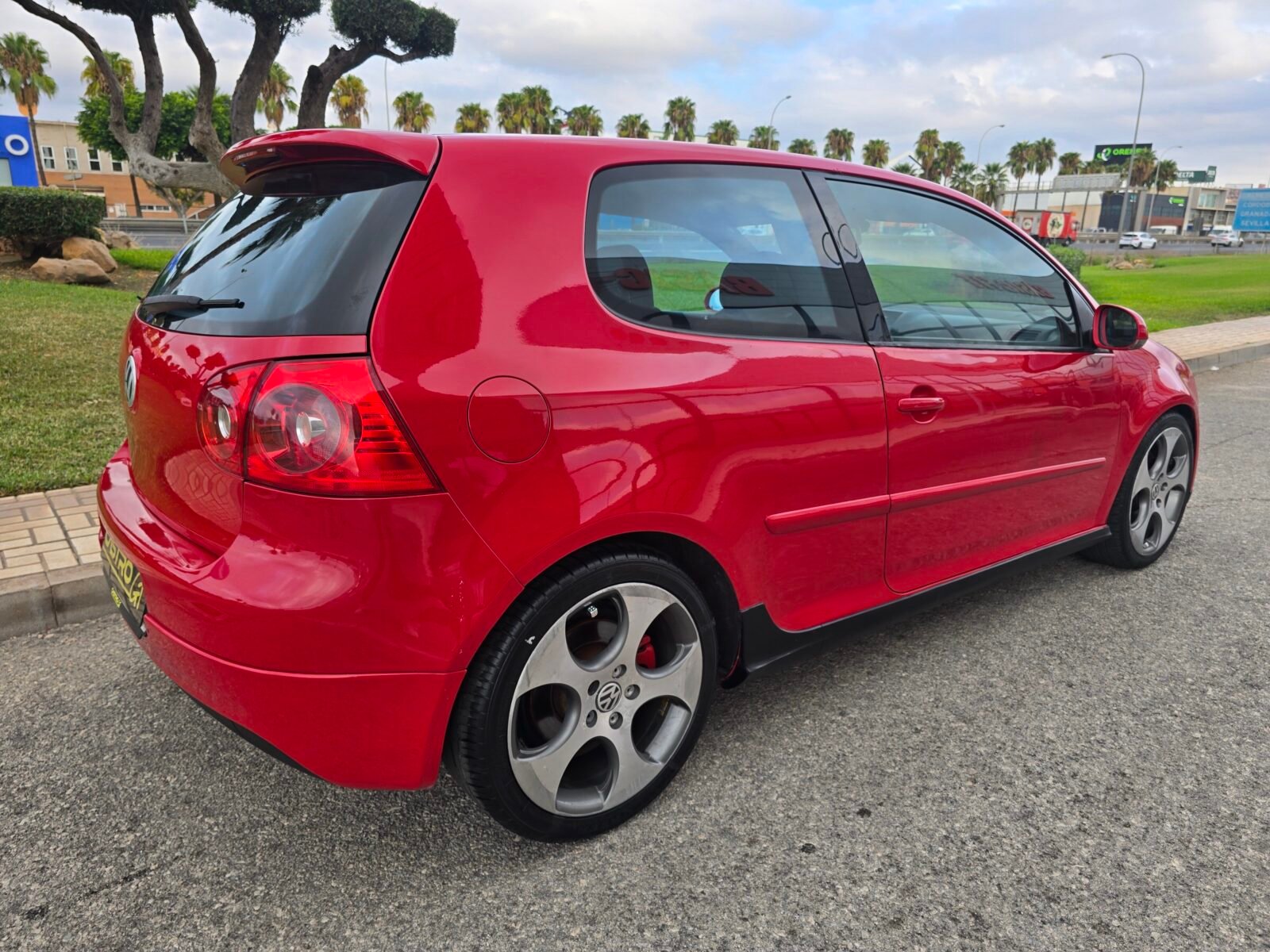 VOLKSWAGEN Golf GTI 2.0TSI 200CV