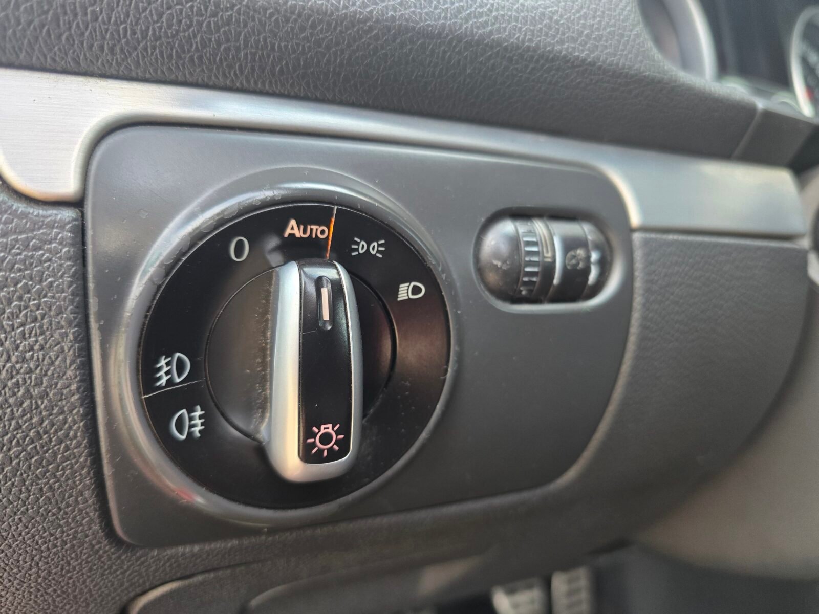 VOLKSWAGEN Golf GTI 2.0TSI 200CV