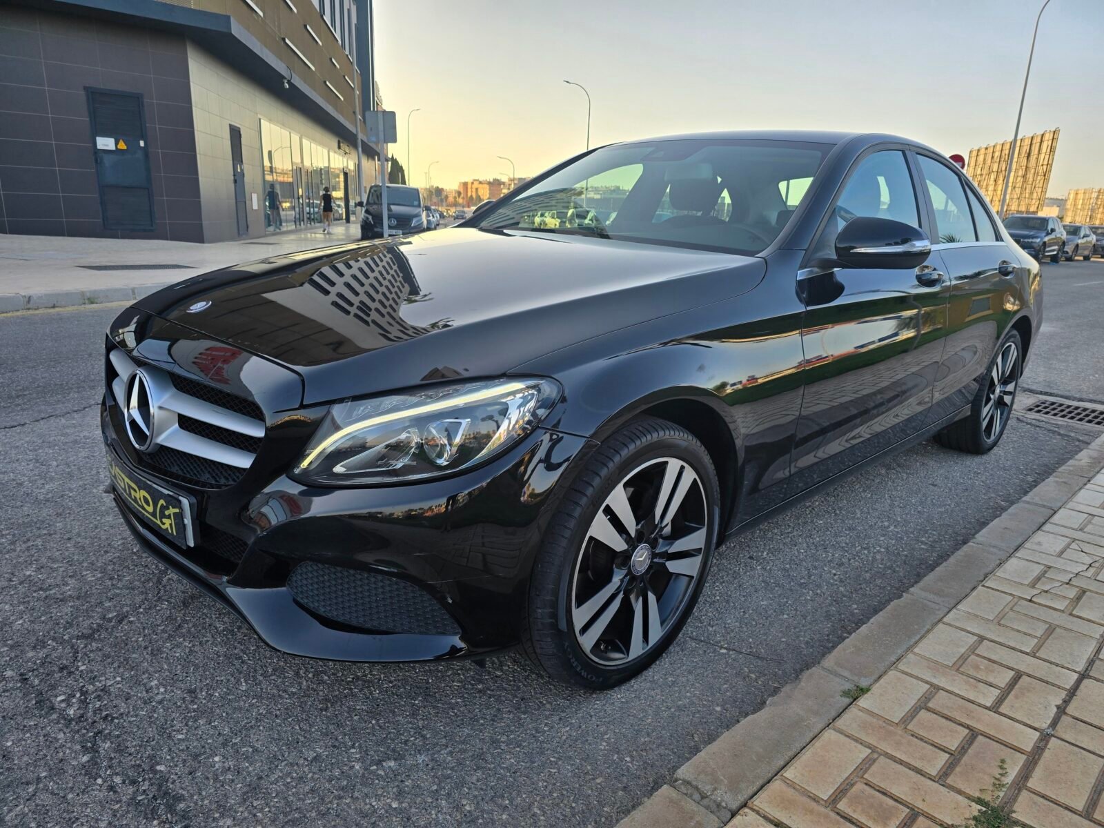 MERCEDES-BENZ Clase C 220D BLUETEC 170CV