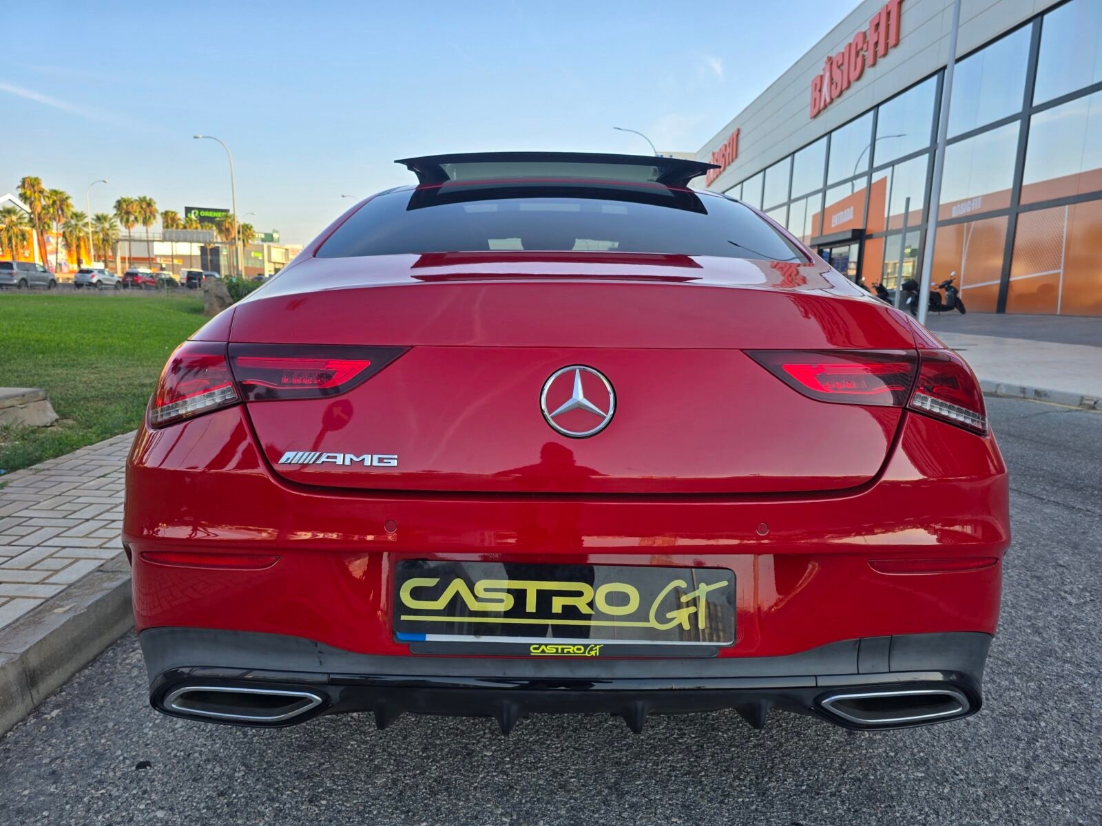 MERCEDES-BENZ CLASE CLA 200 D AMG PACK 150CV