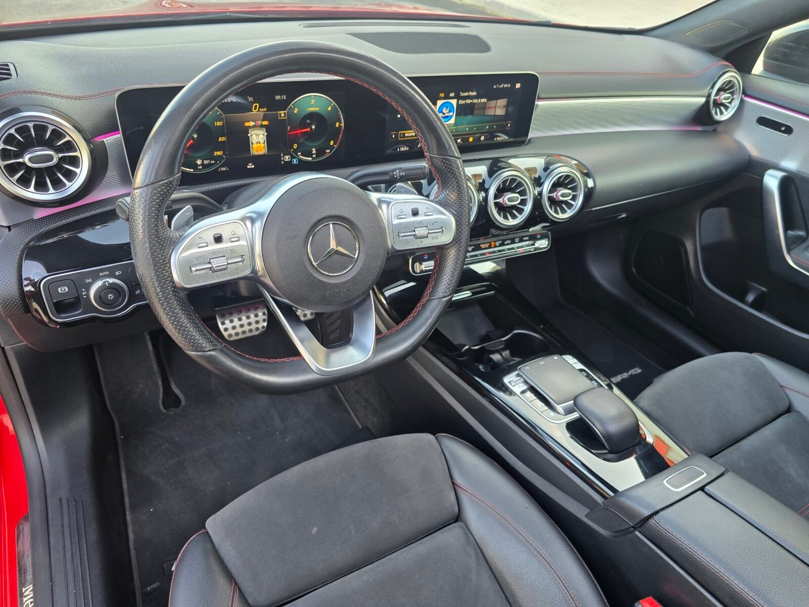 MERCEDES-BENZ CLASE CLA 200 D AMG PACK 150CV