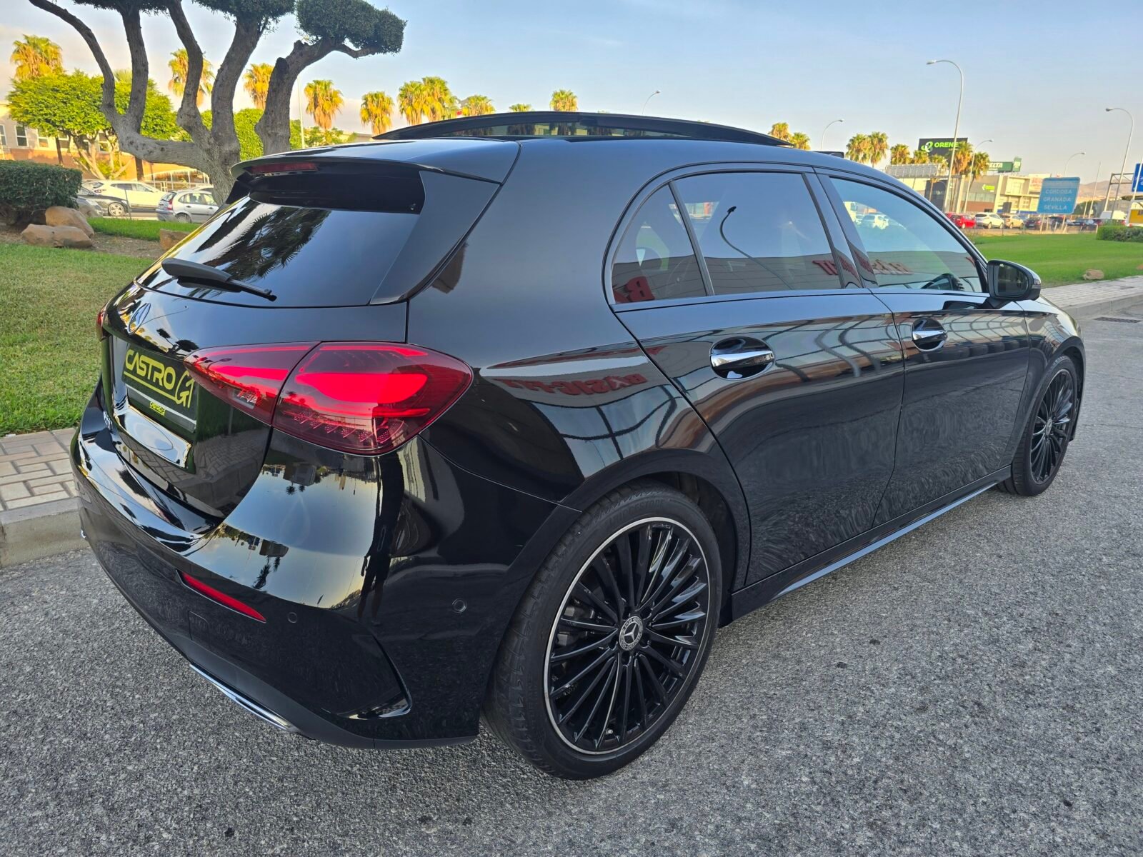 MERCEDES-BENZ Clase A 200 AMG PACK 163CV