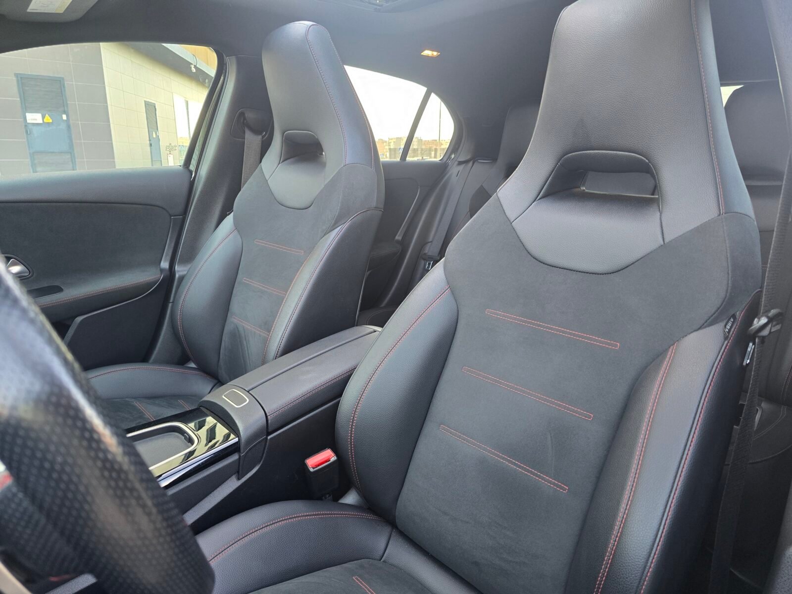 MERCEDES-BENZ Clase A 200 AMG PACK 163CV
