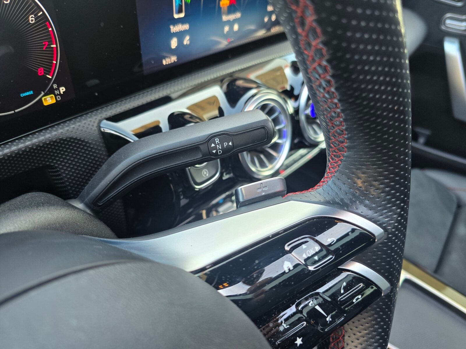 MERCEDES-BENZ Clase A 200 AMG PACK 163CV