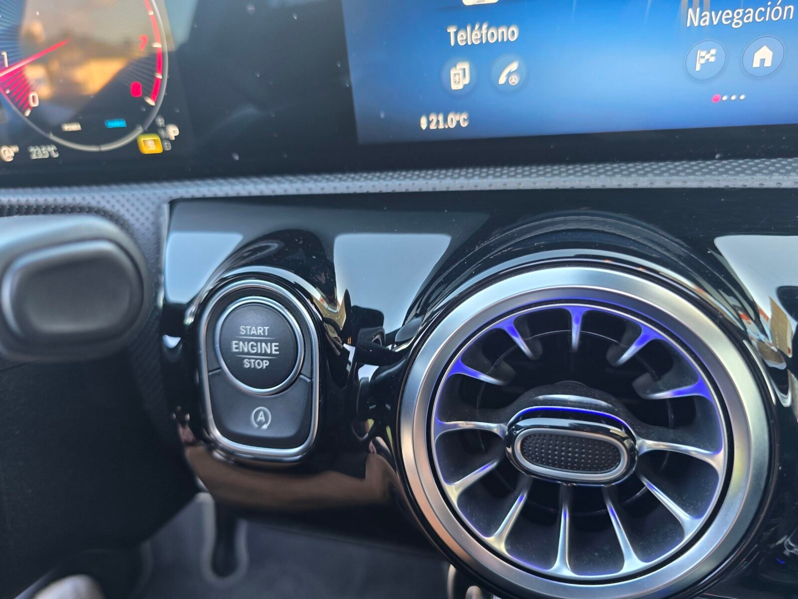 MERCEDES-BENZ Clase A 200 AMG PACK 163CV
