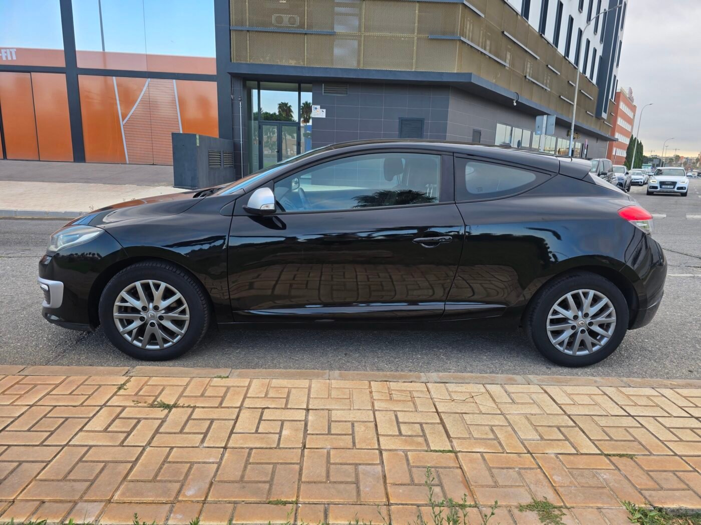 RENAULT MEGANE COUPE 1.2 LIMITED ENERGY 115CV