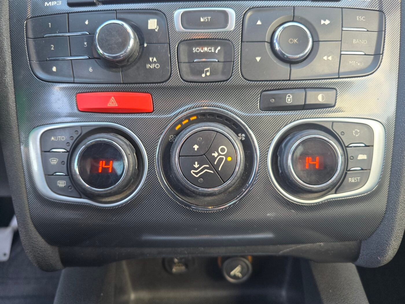 CITROEN C4 1.6 VTI SPORT 120CV