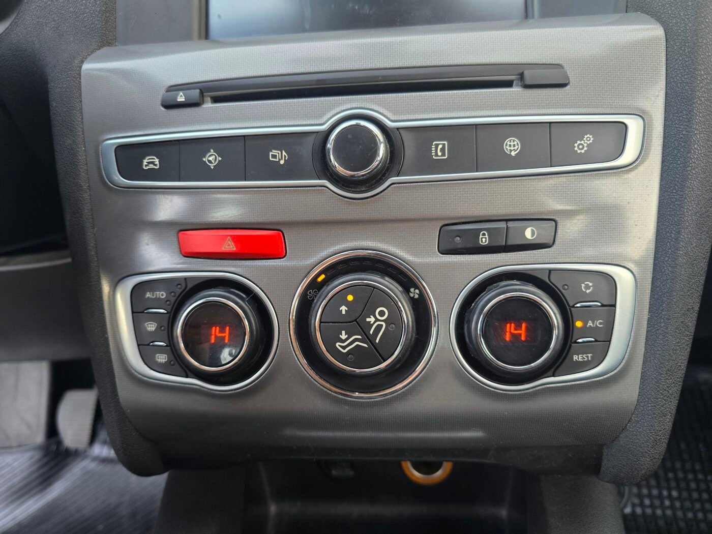 CITROEN C4 1.6 HDI FEEL 120CV