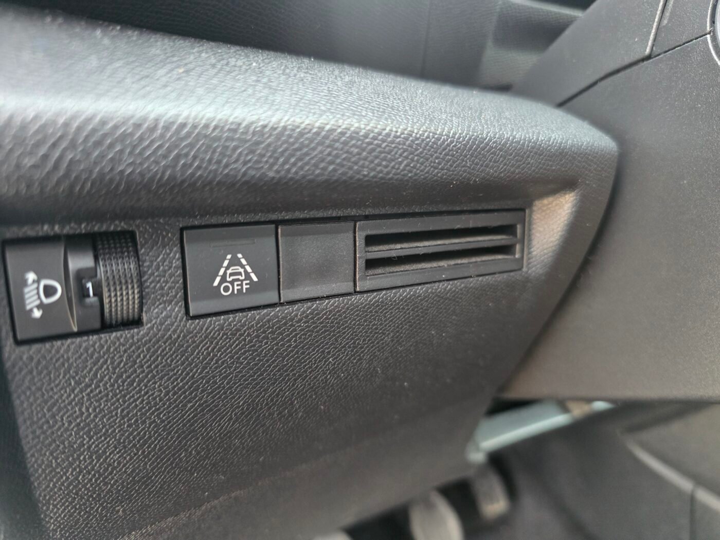 CITROEN C4 1.2 PLUS 130CV