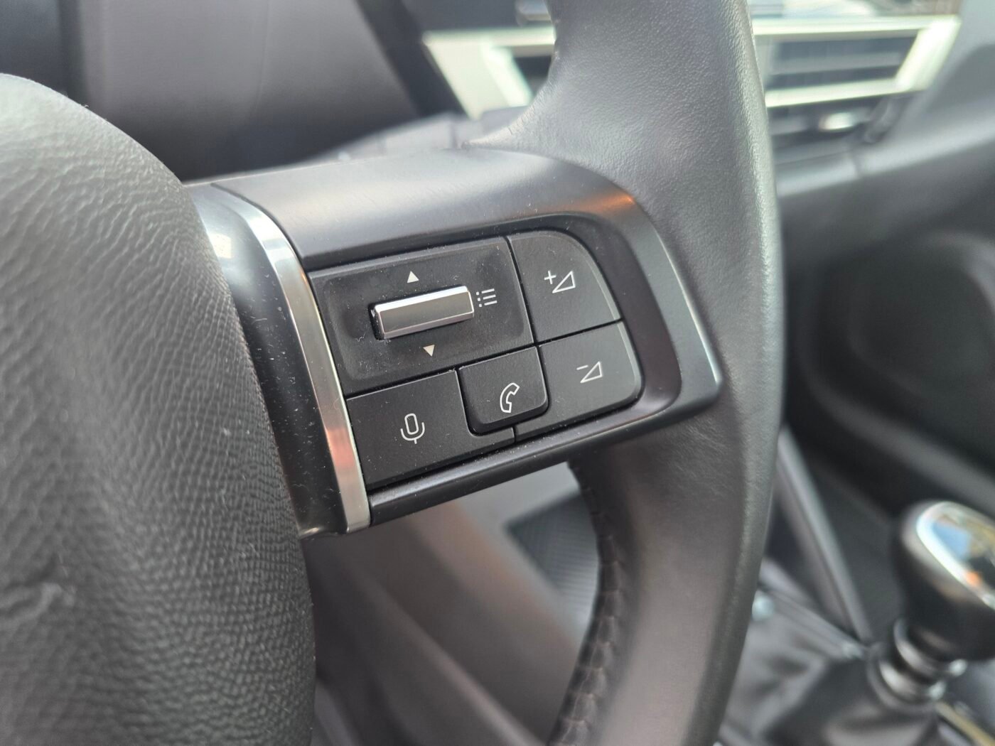CITROEN C4 1.2 PLUS 130CV